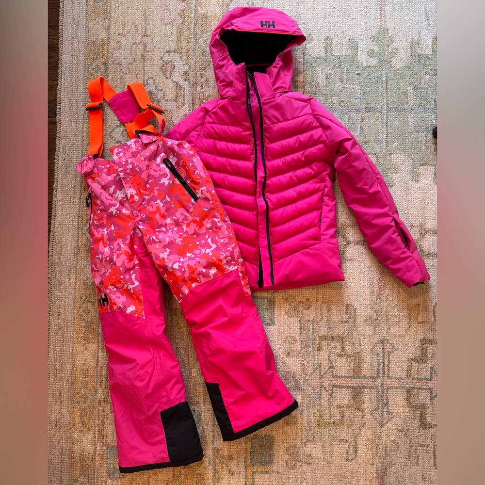 Helly Hansen Pink Ski Jacket and Pants set